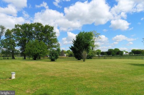 465 Readus Rd, Edinburg VA  22824-2917 exterior