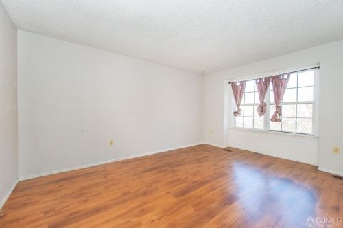 27 Nathan Dr, Old Bridge NJ  08857-2789 exterior