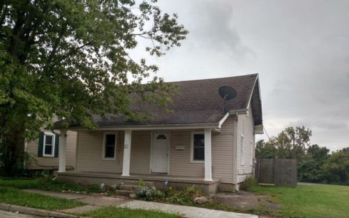 710 Sennett St, Miamisburg, OH 45342-1851
