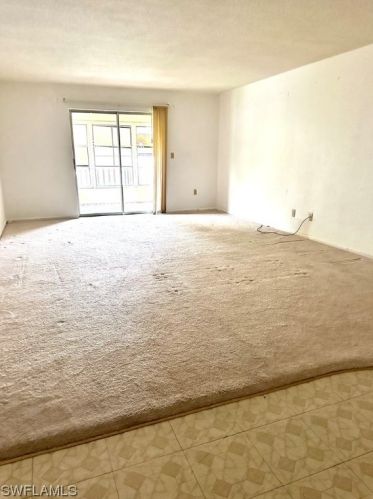 198 Joel Blvd, Lehigh Acres, FL 33936-5268
