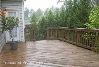 1011 Goldenview Ct, Durham NC  27713-8246 exterior