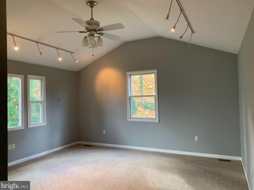 653 Gulph Rd, Norristown PA  19406-3704 exterior