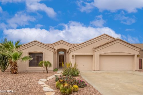 4628 Whispering Wind Dr, Glendale, AZ 85310-3042
