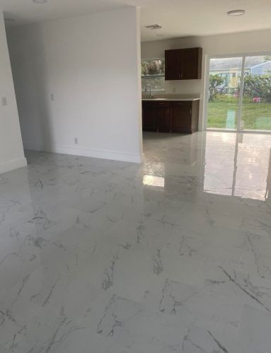 1487 Mangonia Dr, West Palm Beach FL  33401-2421 exterior