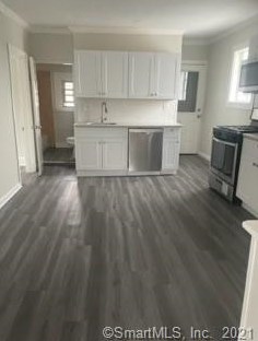 605 Connecticut Ave, Bridgeport CT  06607-1023 exterior