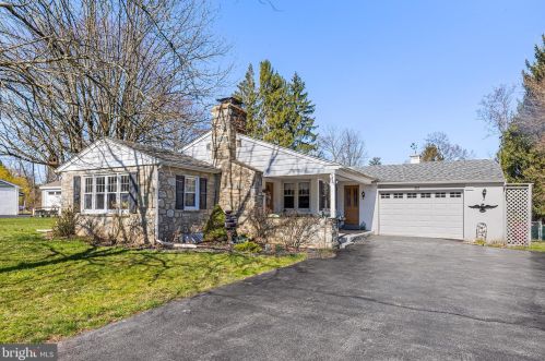 937 Park Ave, Norristown, PA 19403-2035