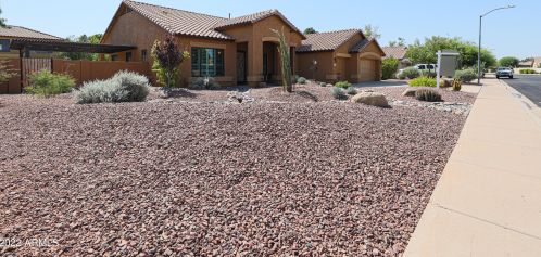 6881 Greenbriar Dr, Glendale, AZ 85308-8444