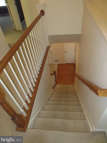 7549 Westmore Dr, Springfield VA  22150-4271 exterior