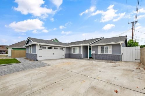 12462 Taylor Cir, Garden Grove, CA 92845-2106