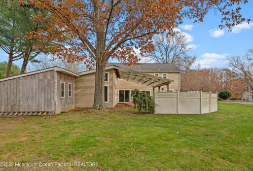 9 Salem Ln, Jackson Twp NJ  08527-1210 exterior