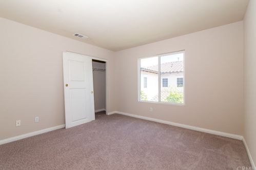 28926 Kennebunk Ct, Temecula CA  92591-7534 exterior