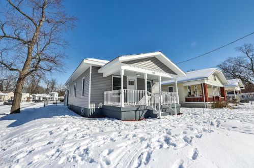 919 Delaware Ave, Liberty Township, OH 45044