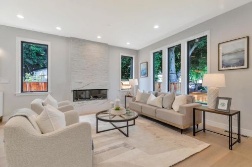 375 Chiquita Ave, Mountain View CA  94041-1007 exterior