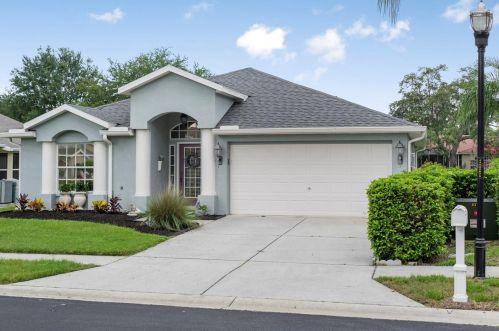 7609 Weston Ct, New Port Richey, FL 34654-6215