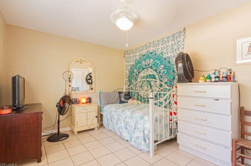 3471 Papaya St, Saint James City FL  33956-2573 exterior