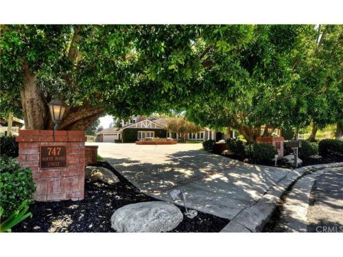 747 Rodeo Cir, Orange, CA 92869-2301