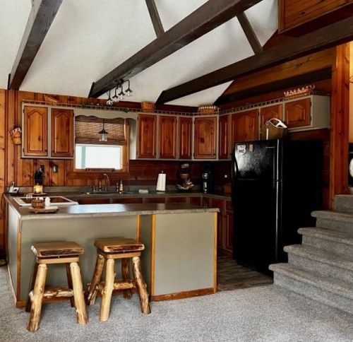 24480 Bushby Rd, Laurelville OH  43152-9712 exterior