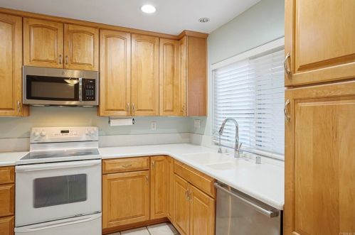 9784 Caminito Doha, San Diego CA 92131-1627 exterior