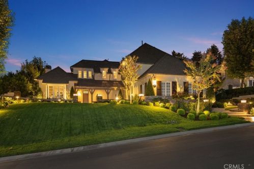9 Ladbrook Grv, Trabuco Canyon, CA 92679-8610