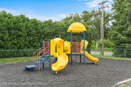 296 Brookfield Dr, Jackson Twp NJ  08527-3874 exterior