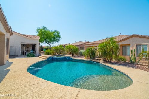 4081 Donato Dr, Gilbert, AZ 85298-8650