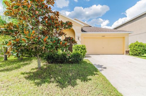 15425 Long Cypress Dr, Ruskin, FL 33573-0181
