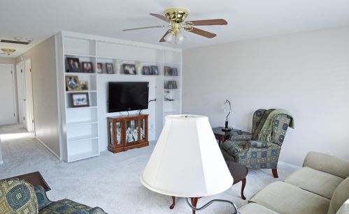 425 Geron Dr, Springfield OH 45505-2803 exterior