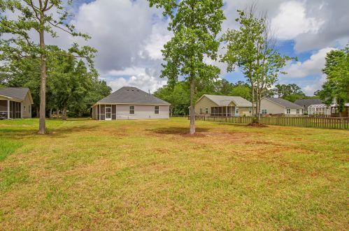 1554 Stanwick Dr, Johns Island SC  29455-8416 exterior