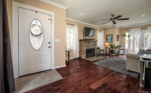 315 Lugonia Ave, Redlands CA  92374-2239 exterior