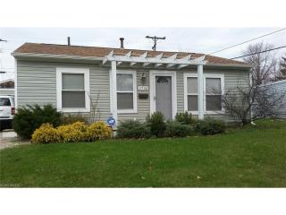 3708 Tillman St, Massillon, OH 44646-3228