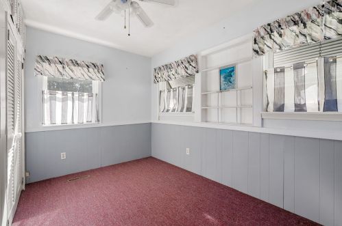 451 New Zealand Rd, Seabrook NH 03874-4113 exterior