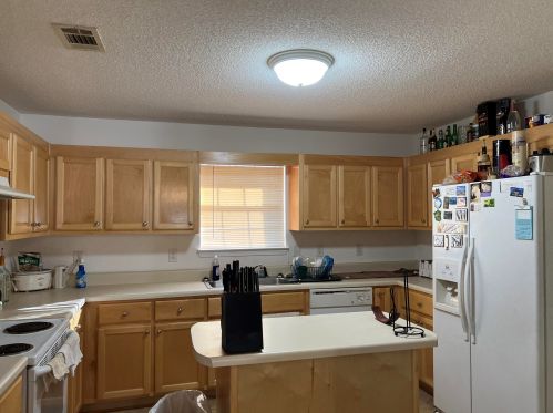 5596 Paddle Wheel Dr, Milton, FL 32583-7540