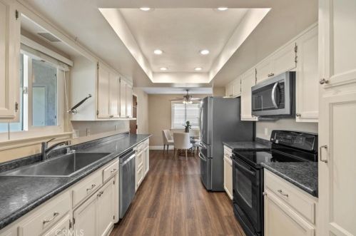 1383 Keri Ln, Chico CA  95926-7321 exterior