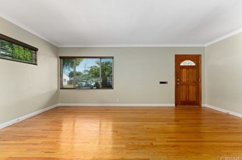 2823 Yearling St, Lakewood CA  90712-2920 exterior