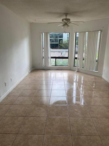 4337 Aqua Vista Dr, Orlando, FL 32839-1048