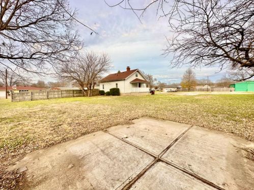 8967 Cam Dr, Franklin OH  45005-3002 exterior