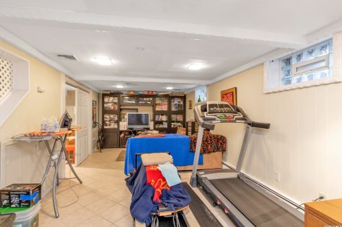 215 Vernon Valley Rd, Elwood NY  11731-1154 exterior