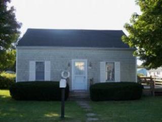 25 Longview Dr, South Kingstown RI  02882-5240 exterior