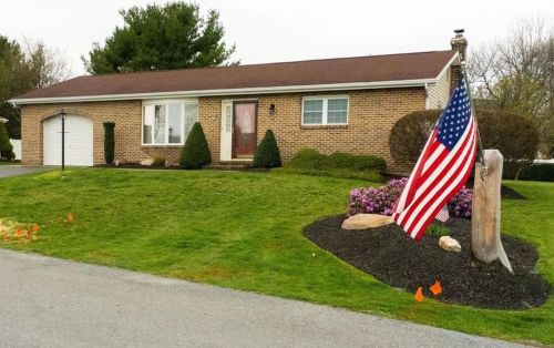 5142 Shawnee Blvd, Schnecksville, PA 18078-2609