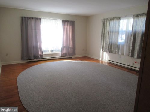 1819 Spg Rd, Carlisle PA 17013-1151 exterior