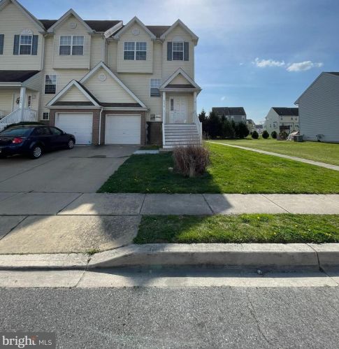 338 Northdown Dr, Dover DE  19904-5744 exterior
