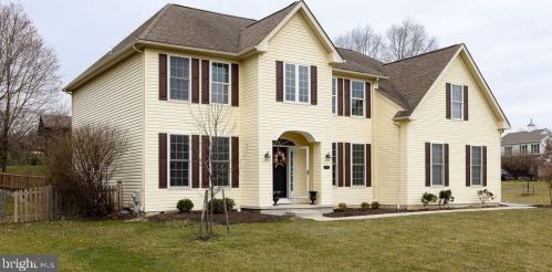 101 Buggy Way, Downingtown, PA 19335-1784