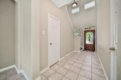 111 Burberry Cir, Conroe TX  77384-5065 exterior