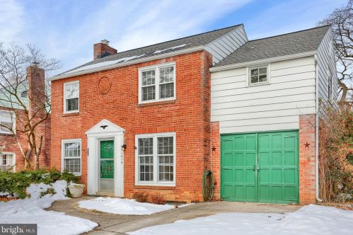 1612 Wyndham Rd, Camp Hill, PA 17011-6024