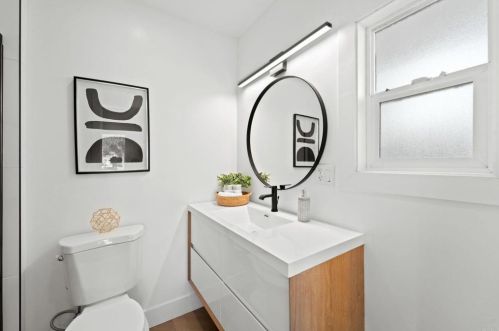 244 27th St, San Diego CA  92102-3118 exterior