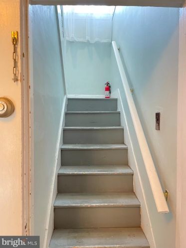 27 Washington Ave, Camden NJ  08108-3715 exterior