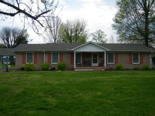 4013 Mcintire Dr, Columbia, TN 38401-5075