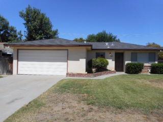 5585 Millbrook Ave, Fresno, CA 93710-6402