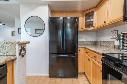 2142 Alpine Glen Pl, Alpine CA  91901-2120 exterior