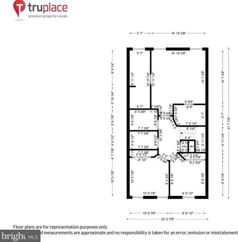 1739 Rockledge Ter, Woodbridge VA  22192-2512 exterior